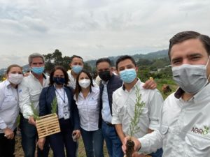 Progreso conmemora bicentenario de Guatemala donando 200 mil árboles agrobosques