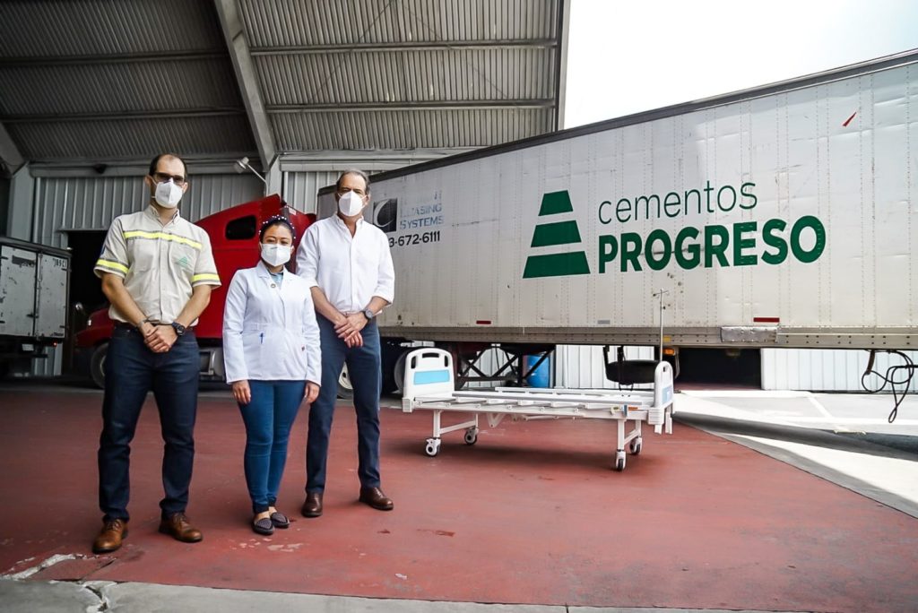 camas hospitalarias donacion de 150 cempro cementos progreso cerveceria centroamericana y coporacion multi inversiones guatemala covid19 covid parque de la industria