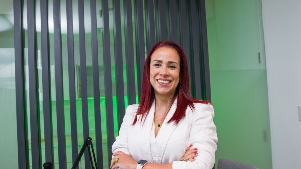 Mujeres con Energía Beatriz Lara impulsa la inclusión en el sector energético en Guatemala cempro progreso ministerio energia y minas